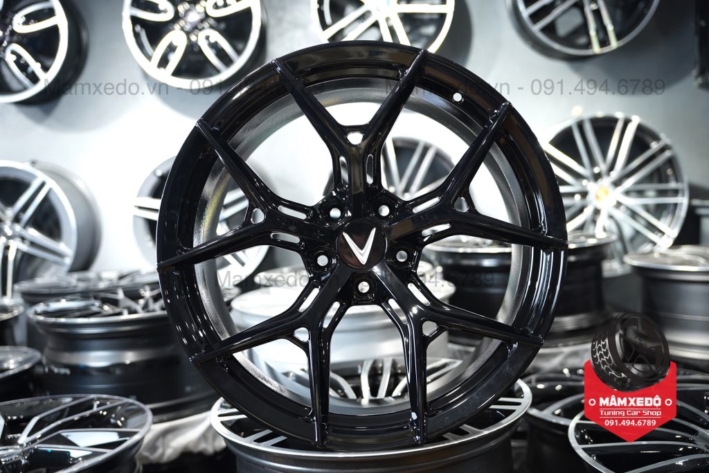 mam-xe-vinfast-lux-sa-vossen-custom-forged-cnc-20-inch